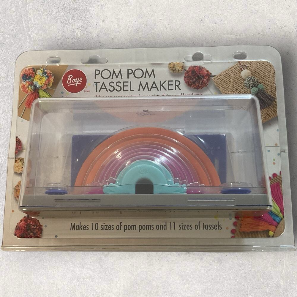 Boye Pom Pom Tassel Maker New